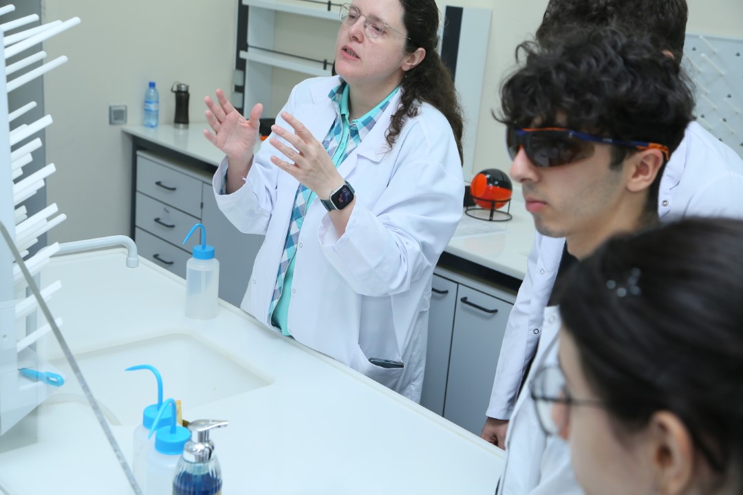 Ümumi Kimya Laboratoriyası