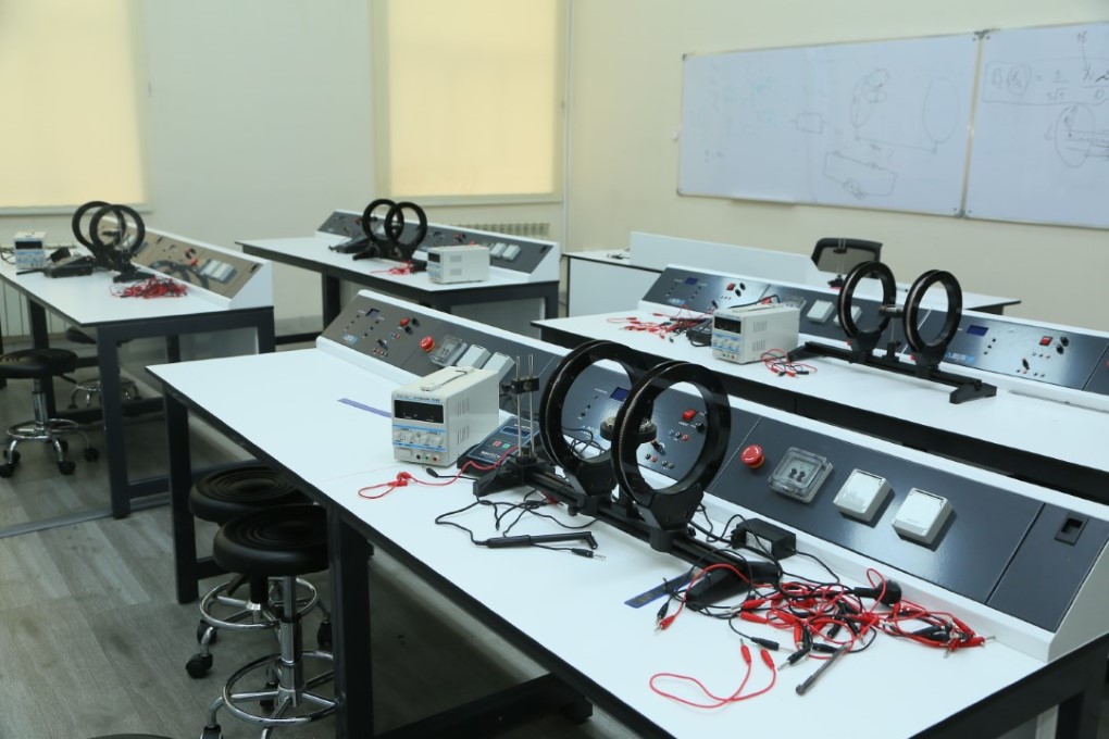 Fizika Laboratoriyası