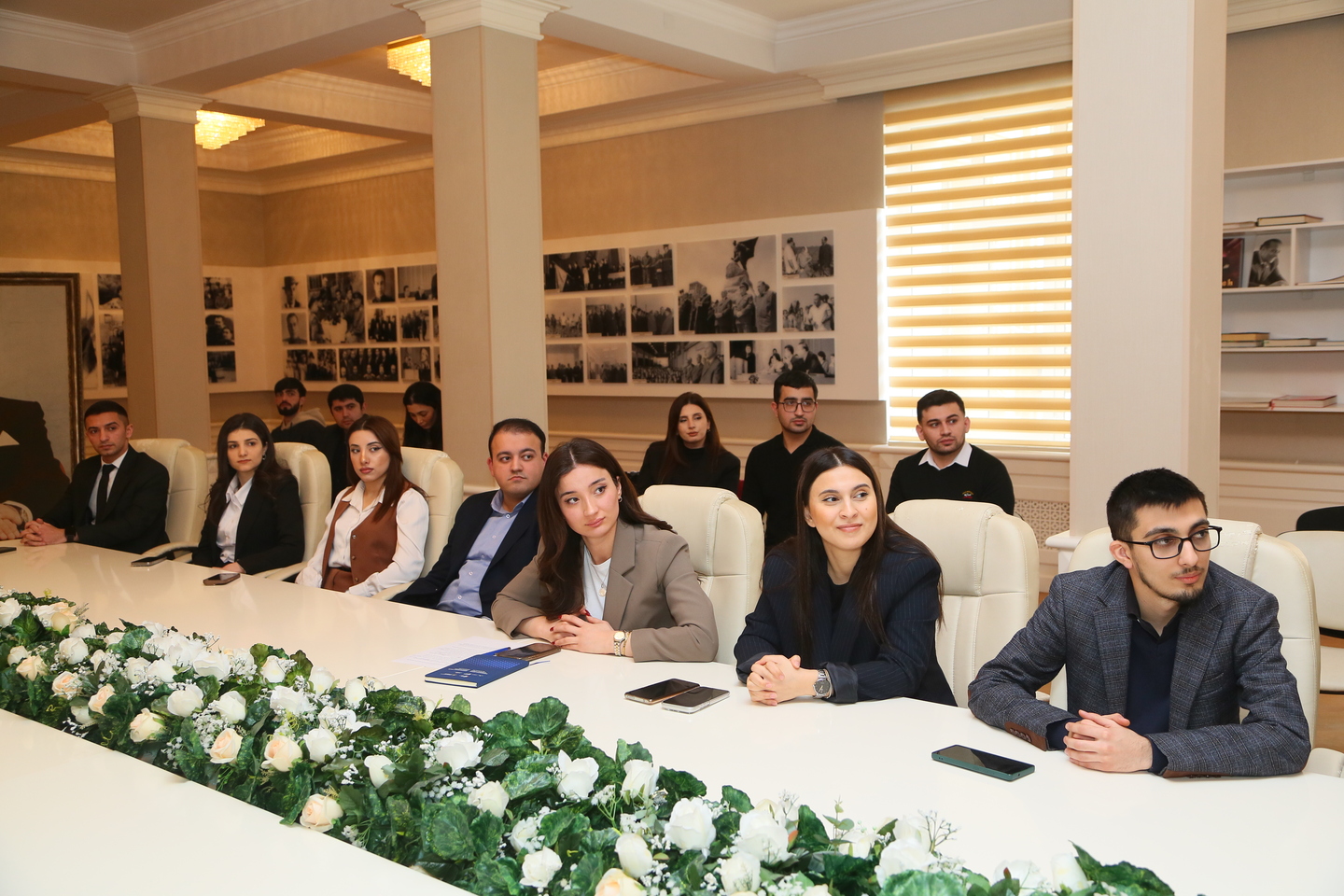 Türkiyə-Azərbaycan Universitetinin tələbələri və əməkdaşları 2 Fevral - Azərbaycan Gənclər Günü münasibətilə təltif ediliblər