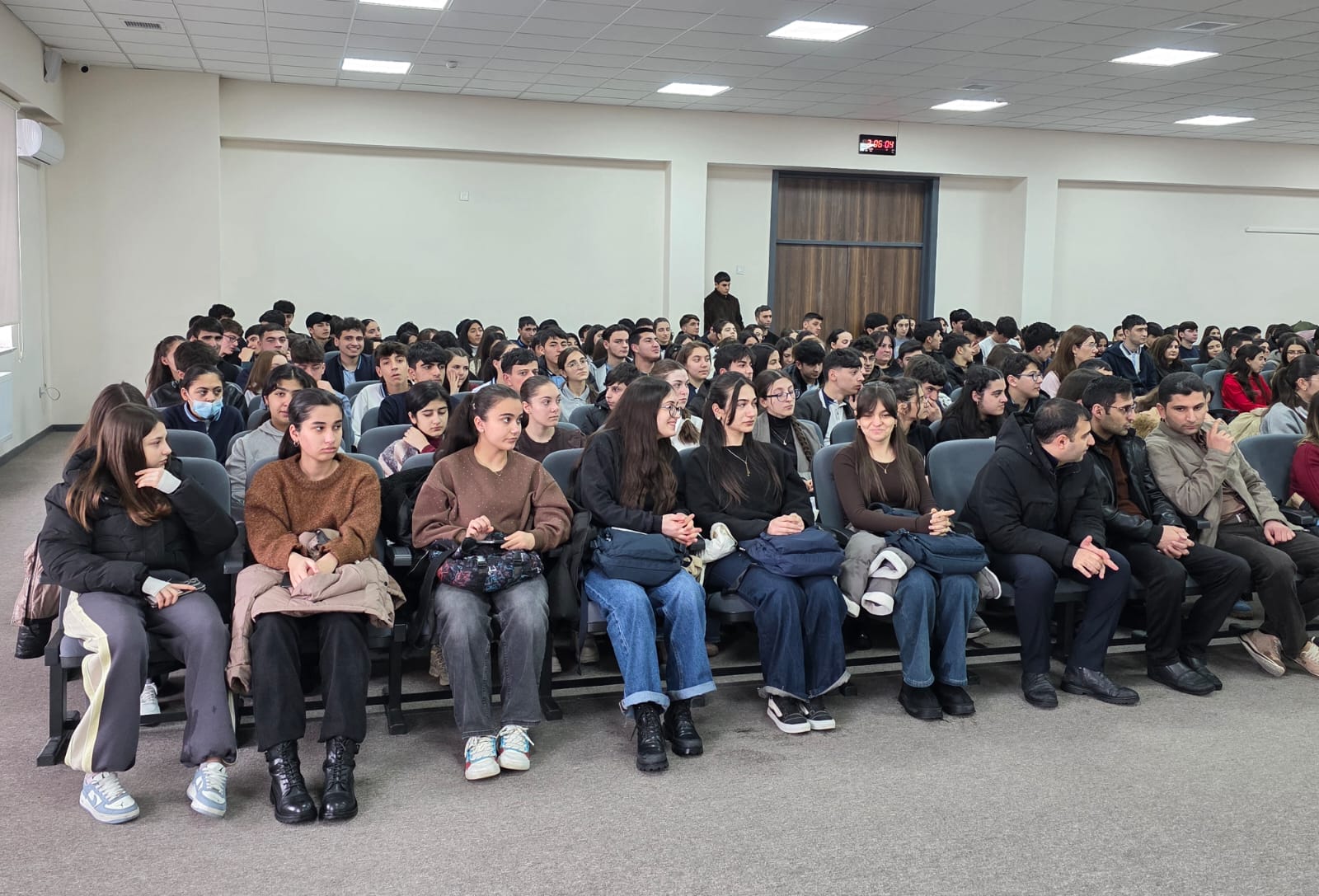 TAU-nun kollektivi Şəkidə tanıtım günü keçiriblər