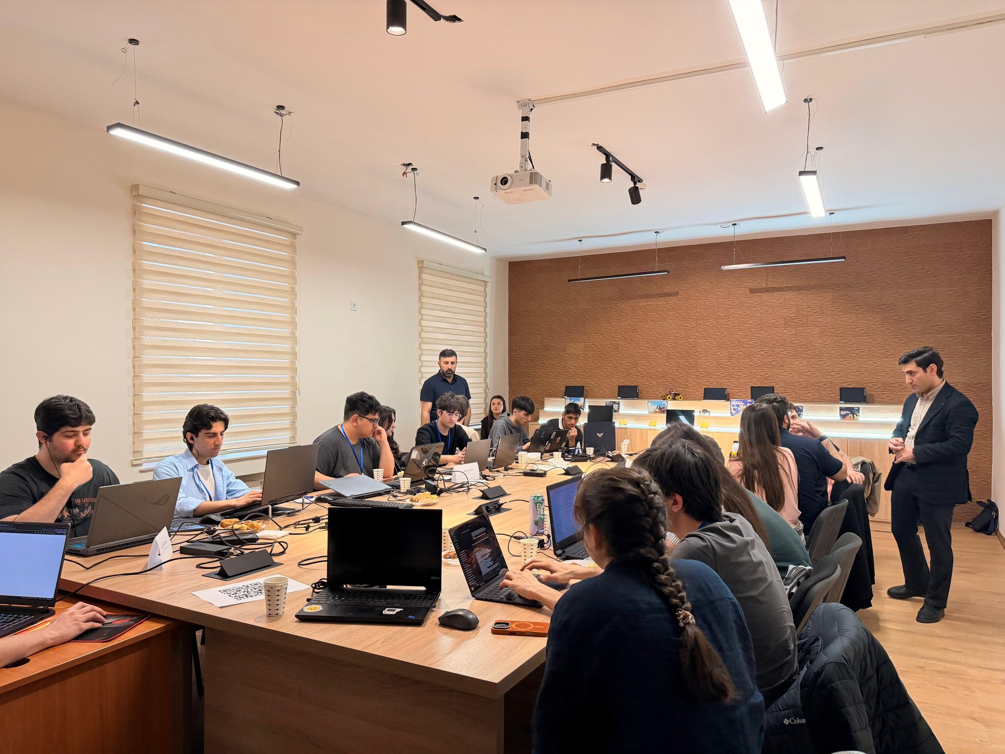TAU tələbələri “SmartSolutions Hackathon 2026” müsabiqəsinin qalibləri seçilib