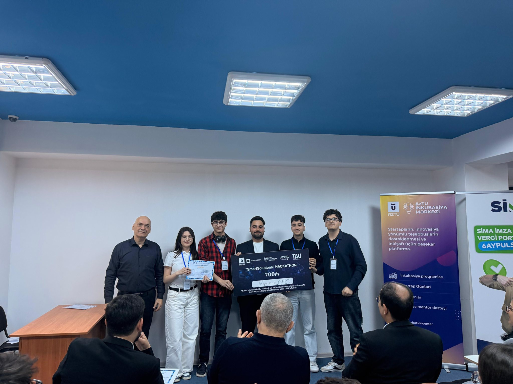 TAU tələbələri “SmartSolutions Hackathon 2026” müsabiqəsinin qalibləri seçilib