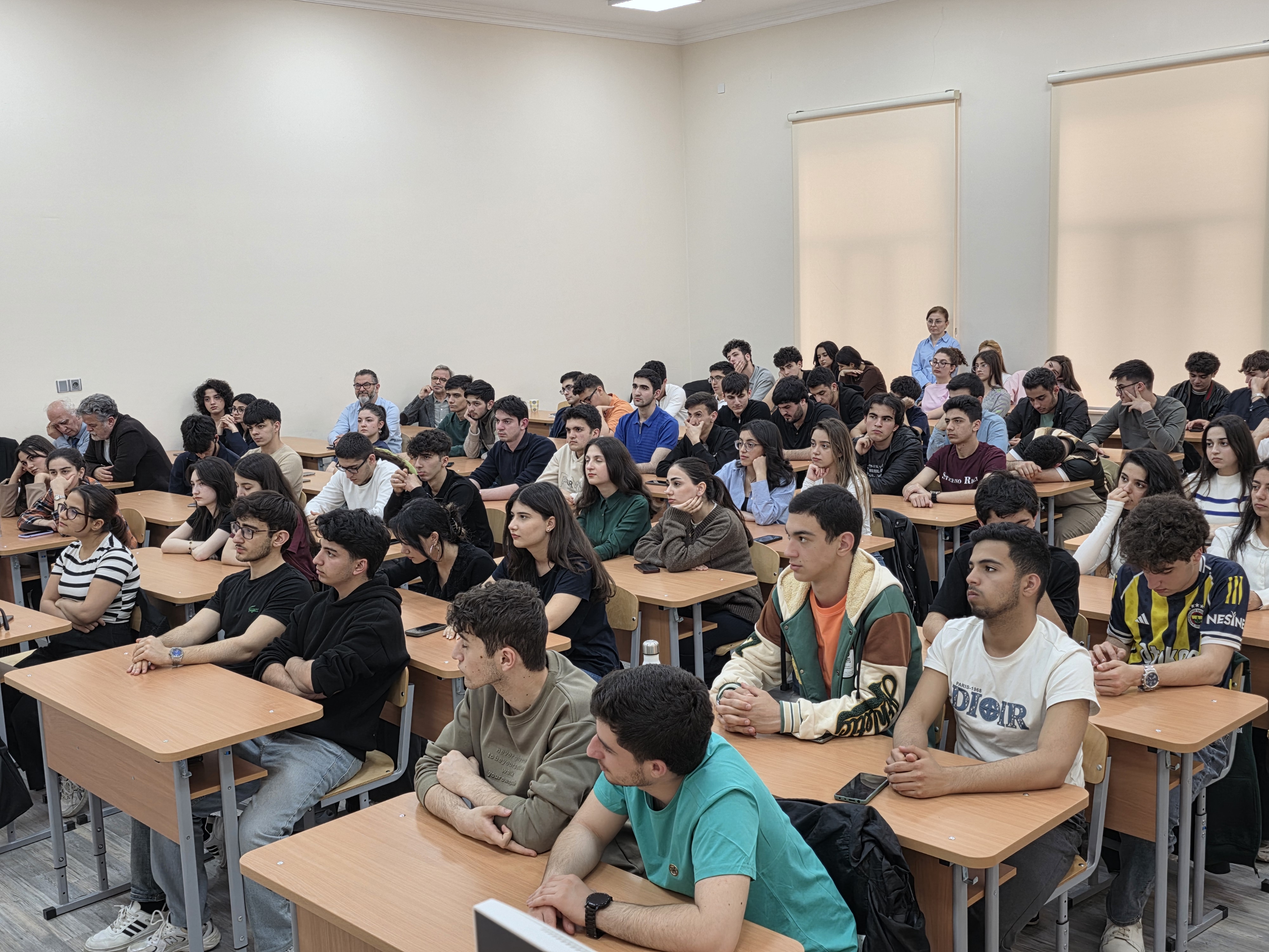 Türkiyənin Azərbaycandakı səfiri TAU tələbələrinə “Karyera planlaması” mövzusunda seminar keçib