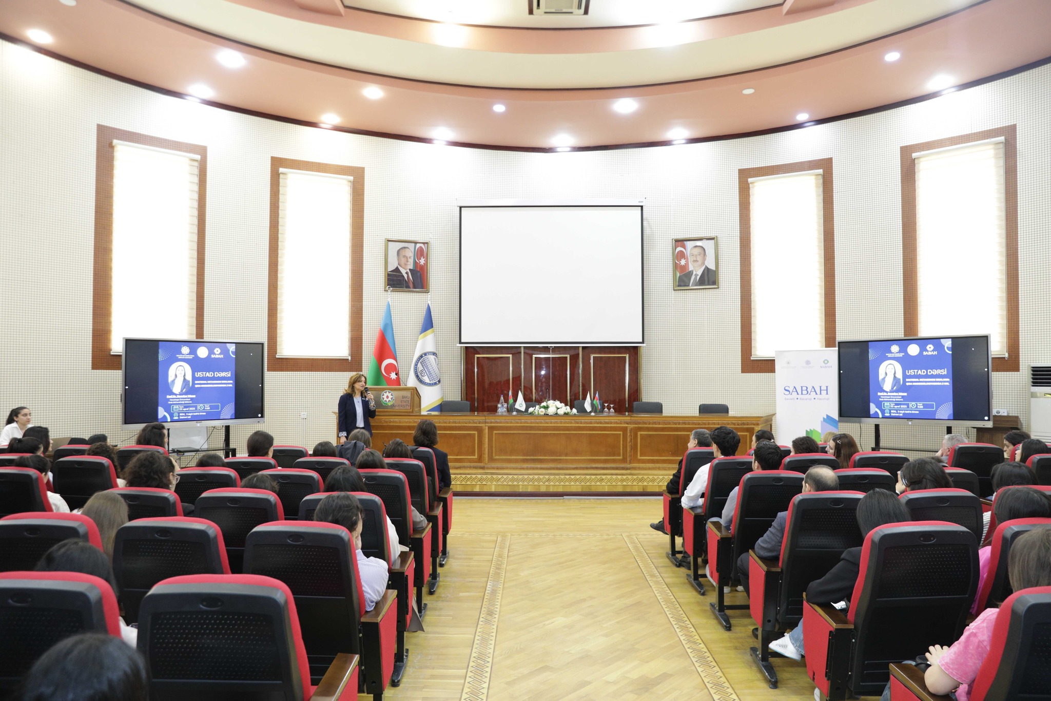 Türkiyə-Azərbaycan Universitetinin professoru BDU-da ustad dərsi keçib