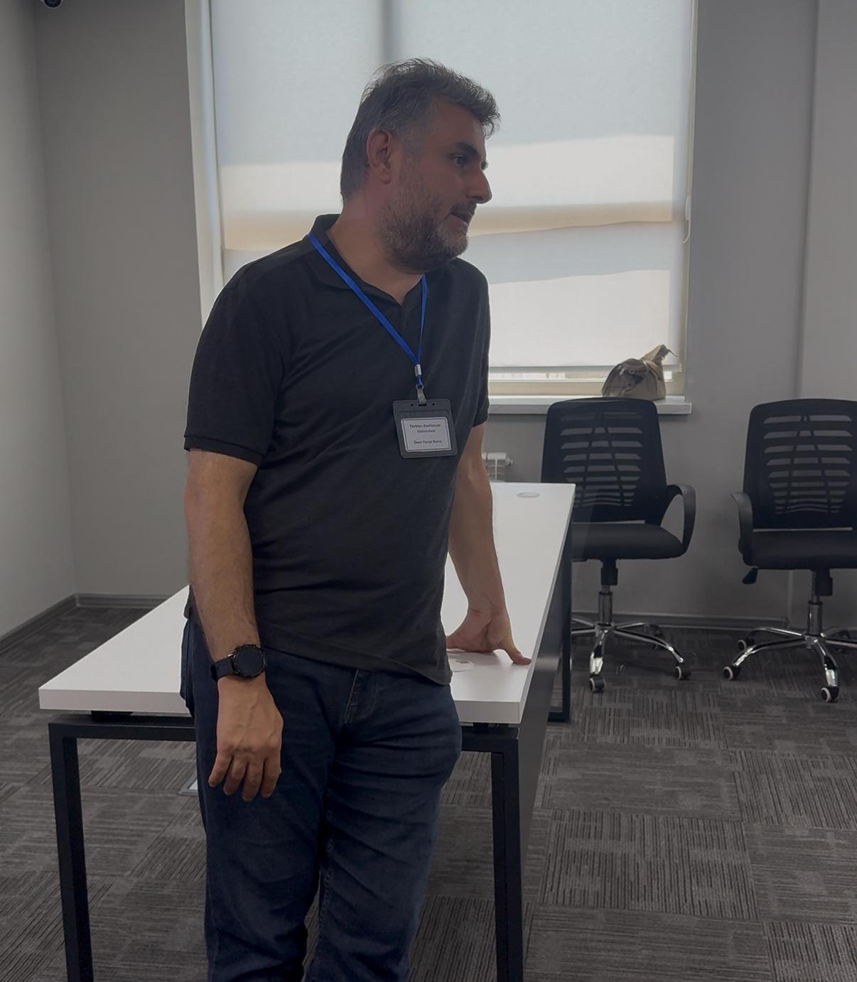 Ali təhsil müəssisələrinin sərgisi başa çatıb
