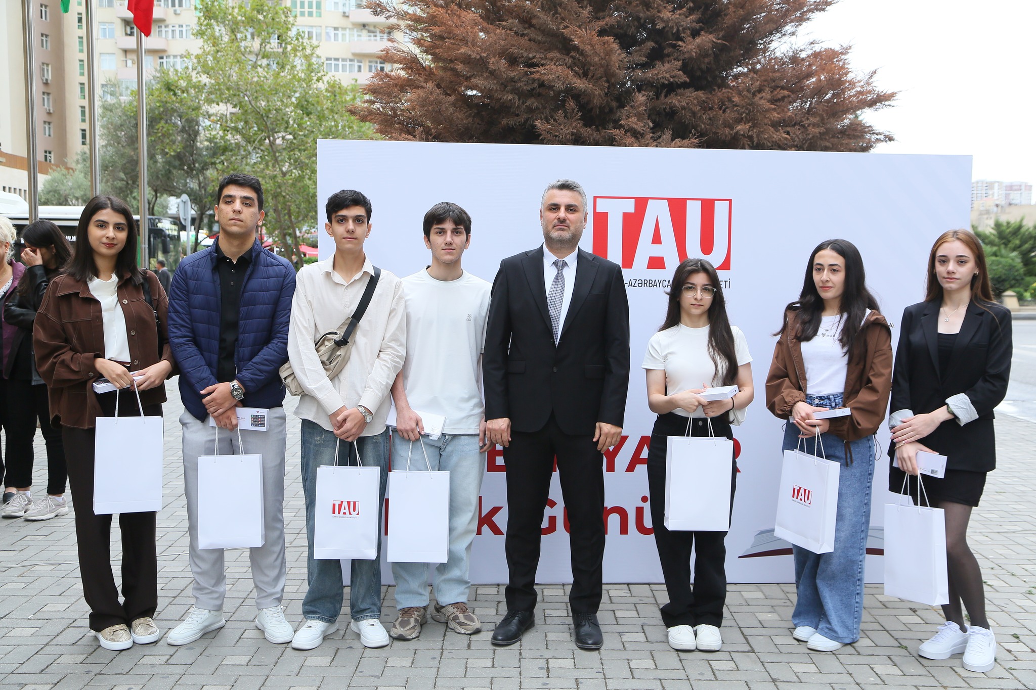 Türkiyə-Azərbaycan Universitetində Bilik Günü qeyd olunub