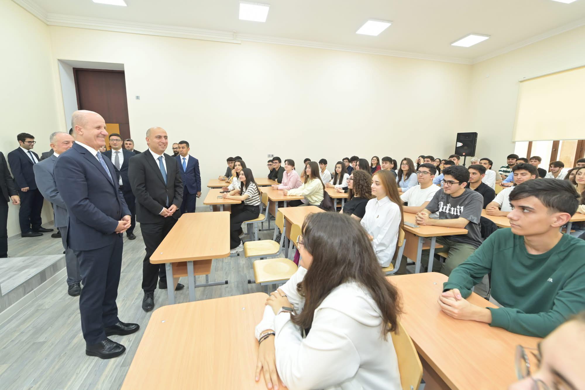 Türkiyə-Azərbaycan Universitetinin Himayəçilər Şurasının növbəti iclası keçirilib