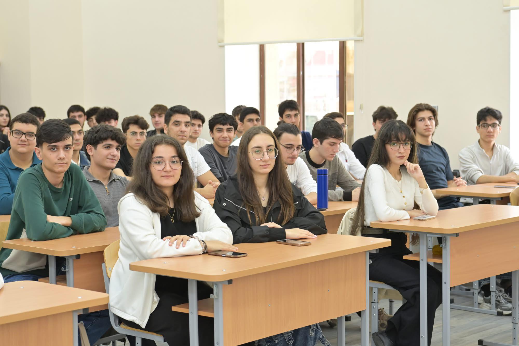 Türkiyə-Azərbaycan Universitetinin Himayəçilər Şurasının növbəti iclası keçirilib
