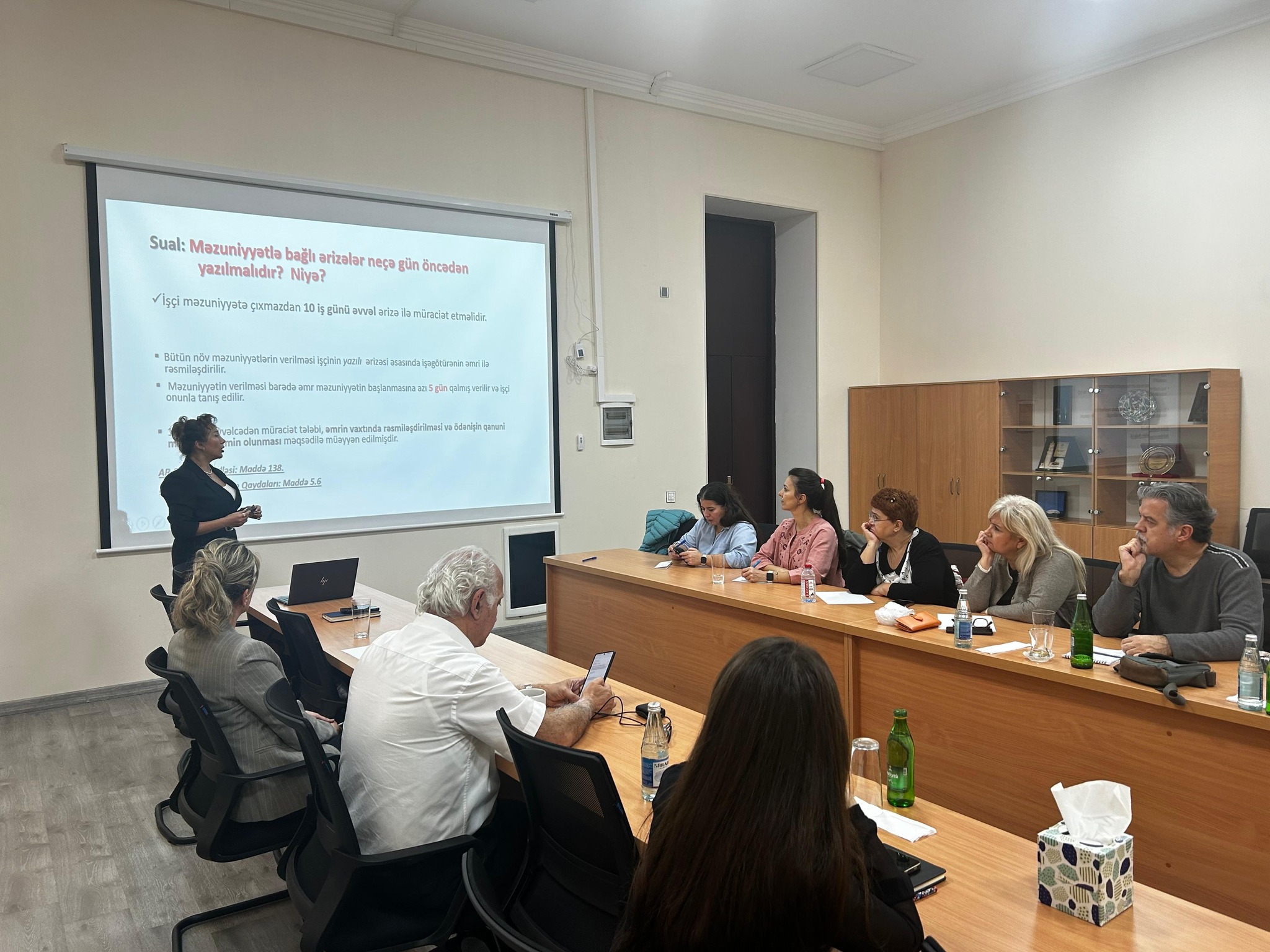 Türkiyə-Azərbaycan Universitetində “Əmək münasibətləri, daxili qayda və prosedurlar” mövzusunda infosessiya keçirilib