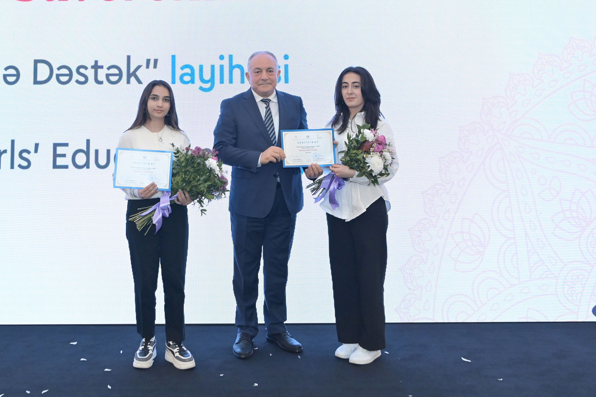 Türkiyə-Azərbaycan Universitetinin tələbələri “Hənifə Məlikova-Zərdabi adına təqaüd proqramı 2025”in qalibi olublar