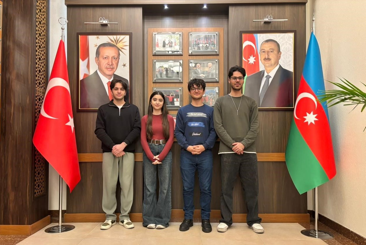 Türkiyə-Azərbaycan Universitetinin 4 tələbəsi universitetdə işə qəbul olunub