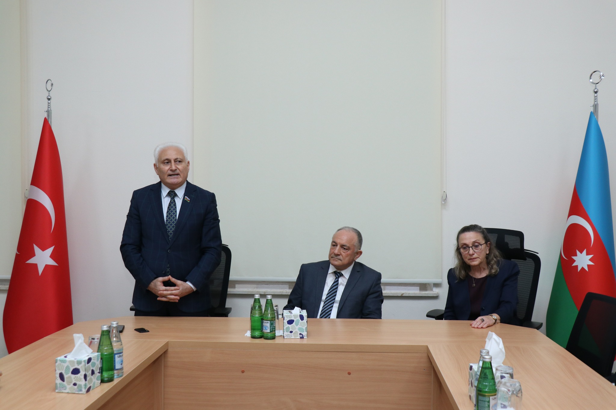 Türkiyə-Azərbaycan Universitetində Ümummilli Lider Heydər Əliyevin anım gününə həsr olunan tədbir keçirilib