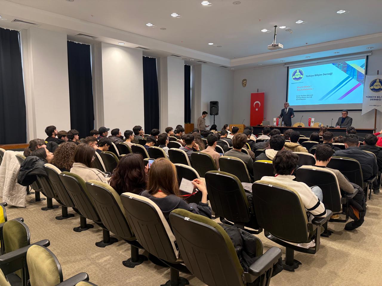 Türkiyə-Azərbaycan Universitetinin tələbələri Orta Doğu Texniki Universitetində səfərdə olub