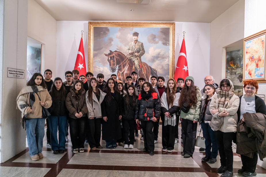Türkiyə-Azərbaycan Universitetinin tələbələri Orta Doğu Texniki Universitetində səfərdə olub