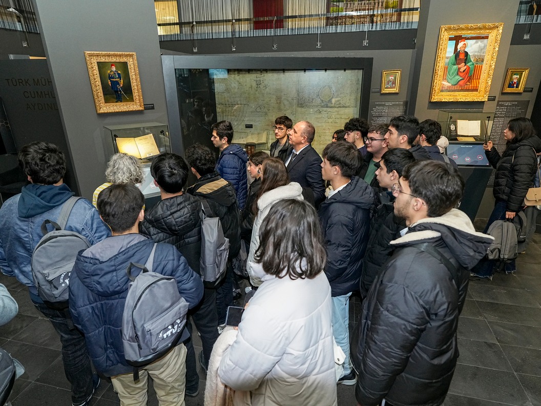 Türkiyə-Azərbaycan Universitetinin tələbələri İstanbul Texniki Universitetində səfərdə olub