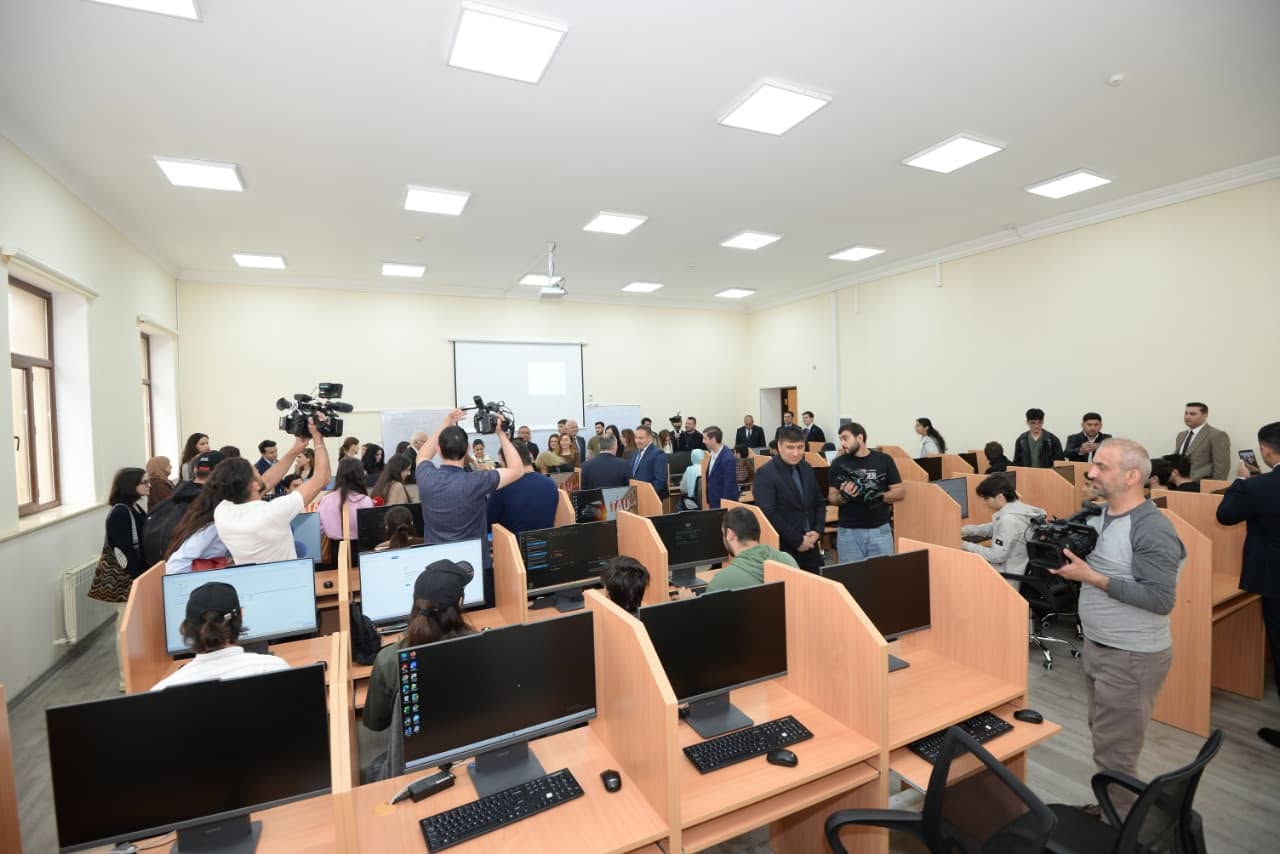 Türkiyə-Azərbaycan Universitetinə infotur təşkil edilib
