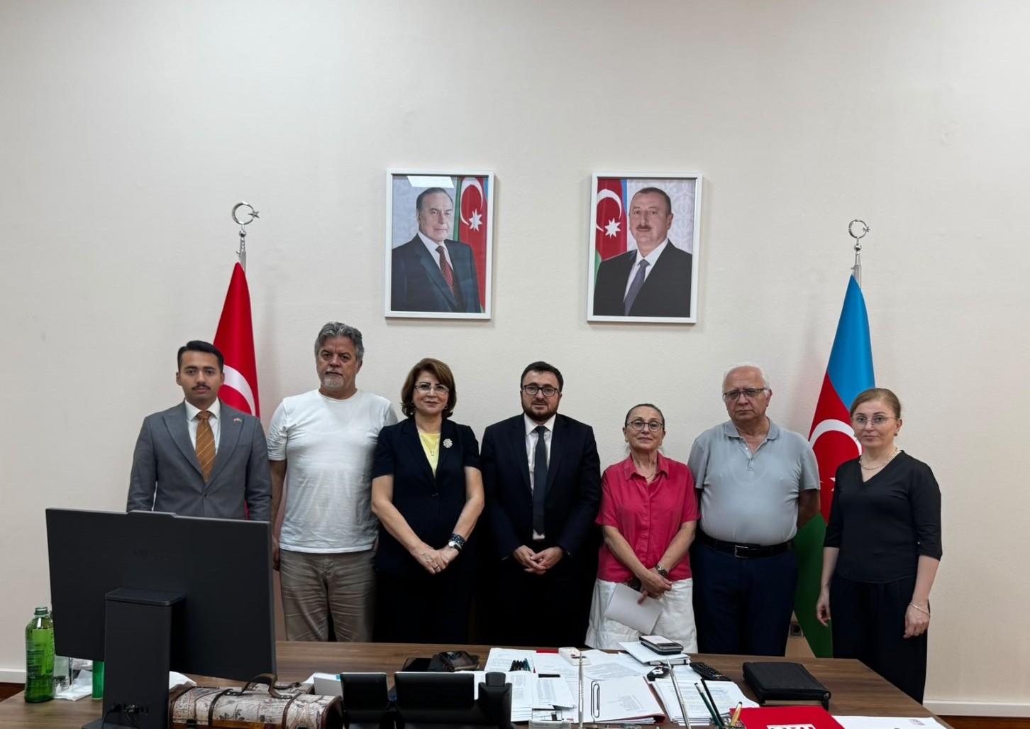 “SOCAR Trading” şirkətinin baş direktoru TAU-nu ziyarət edib