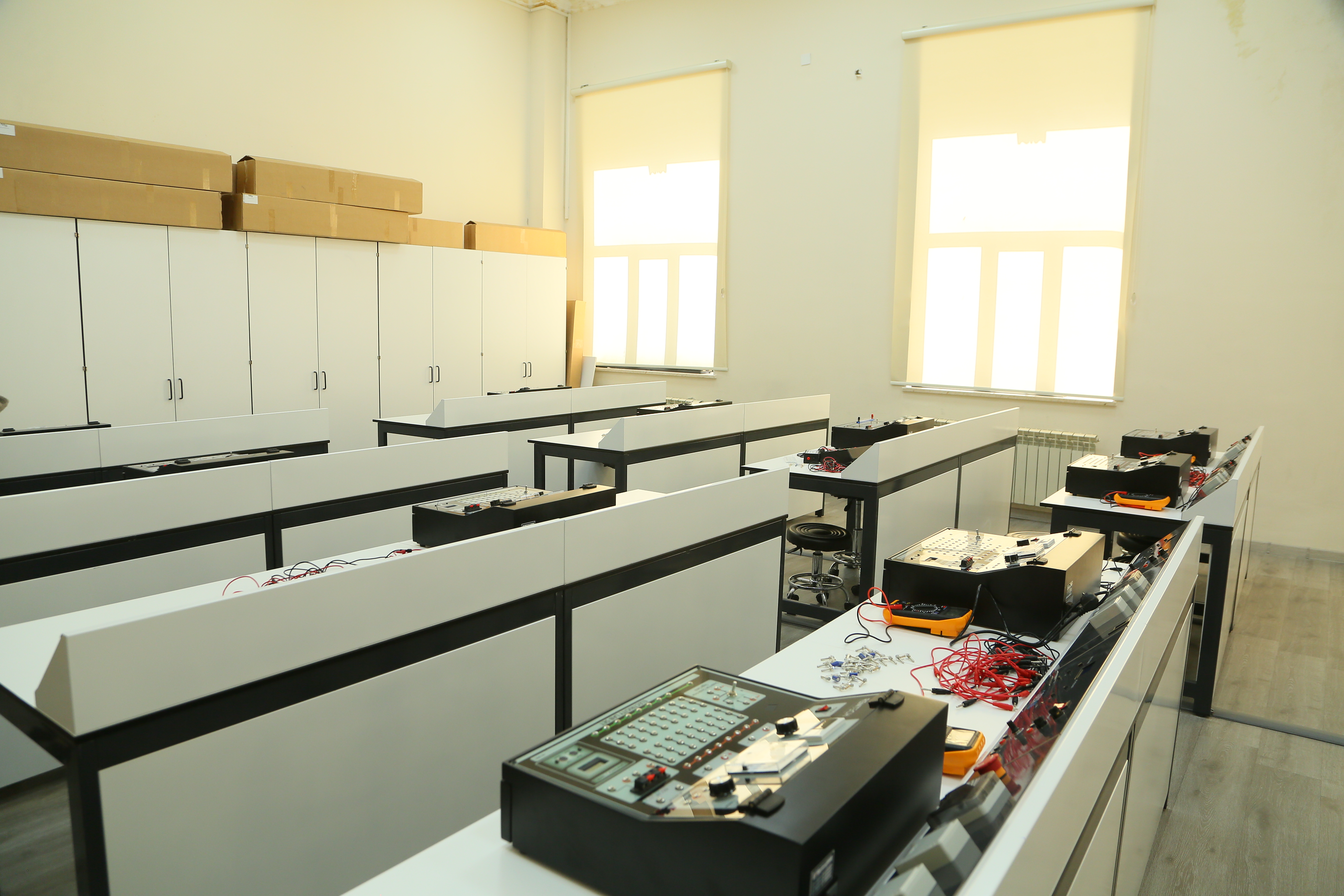 Fizika laboratoriyası:
